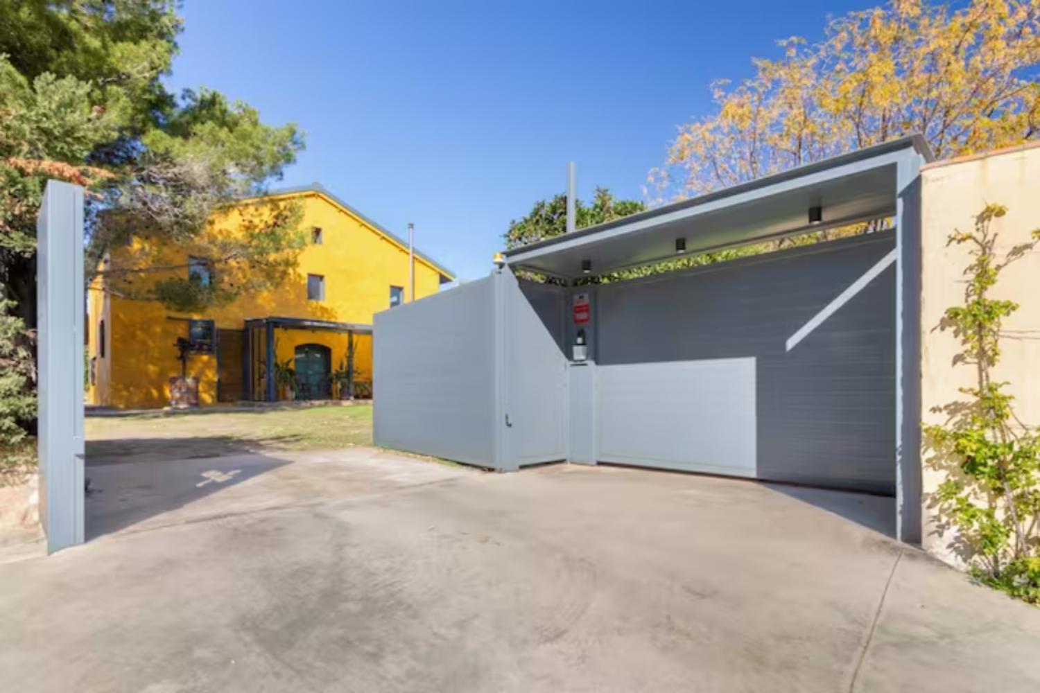 Masia Cal Sisplau, Con Piscina Y Rodeada De Vinedos A 10 Minutos De Vilafranca Del Penedes, Barcelona ,Cataluna San Martín Sarroca 外观 照片